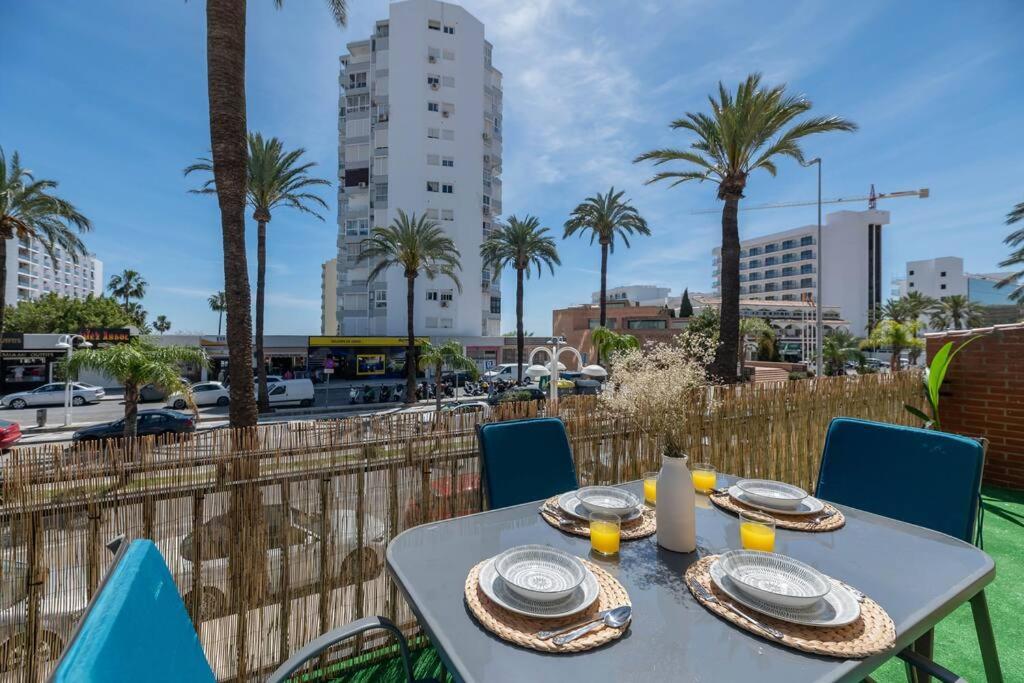 Lxr Pacifico 2Hab Junto Al Mar Apartment Benalmadena Luaran gambar