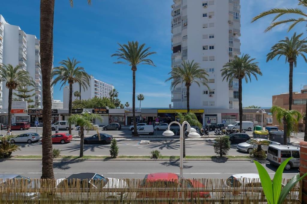 Lxr Pacifico 2Hab Junto Al Mar Apartment Benalmadena Luaran gambar